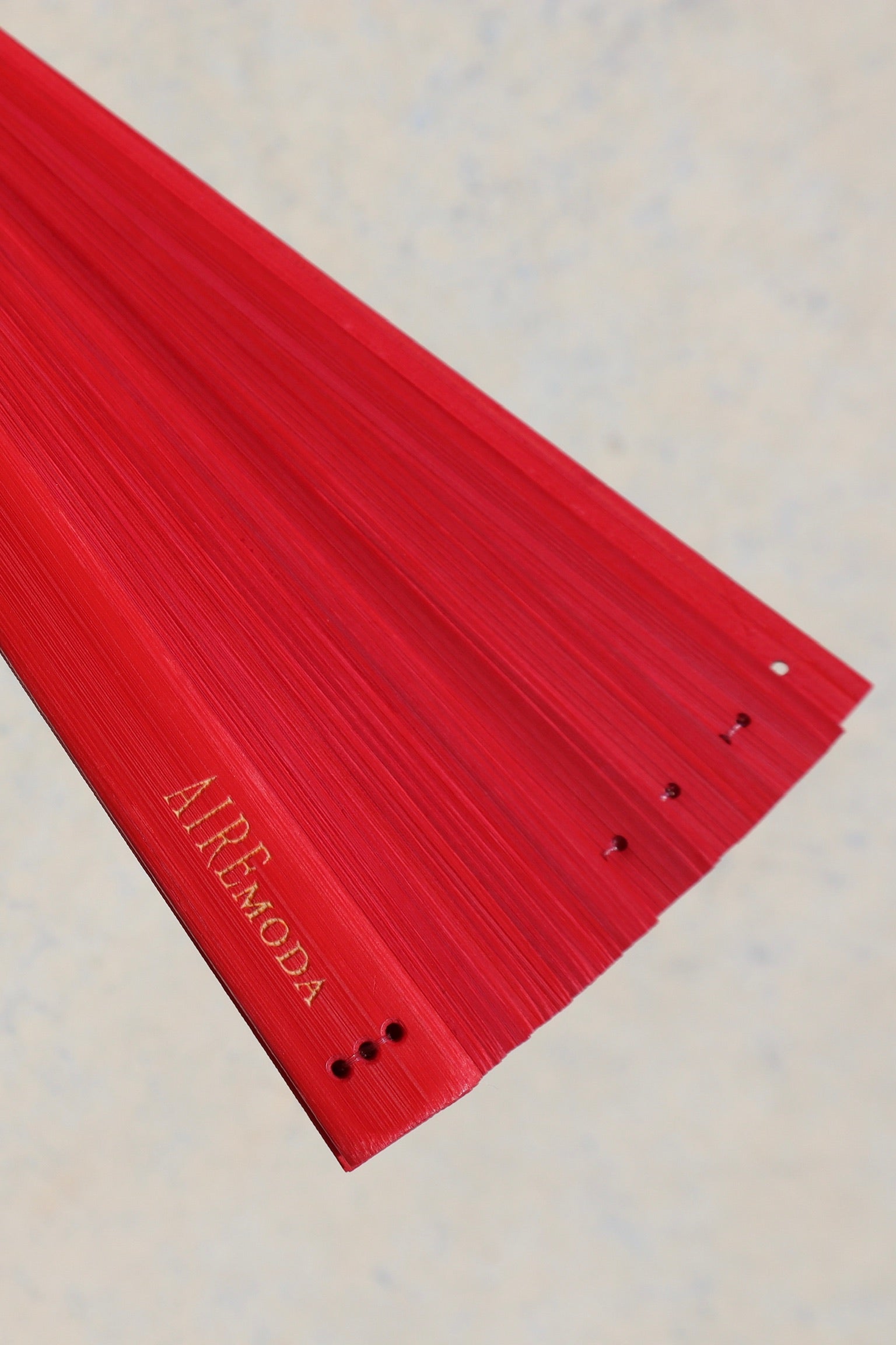 Eclipse velvet red